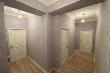 Satılır Yeni Tikili Qurtuluş 93da