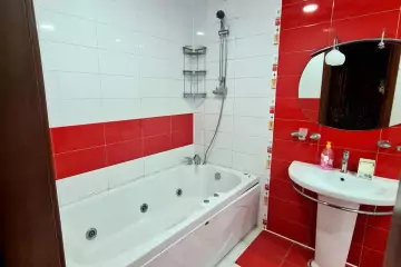 Günlük Kirayə Yeni Tikili Sahil Bağıda