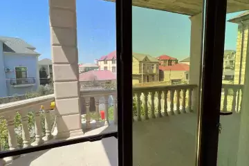 Satılır Villa Xırdalan şəhərində