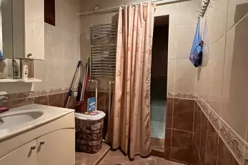 Aylıq Kirayə Köhnə Tikili Yasamal Bazarında
