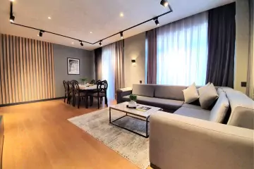 Aylıq Kirayə Yeni Tikili Grand Hayatda