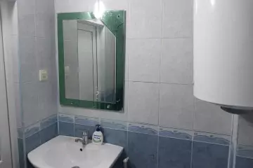 Aylıq Kirayə Köhnə Tikili 28 May Metrosu ətrafında