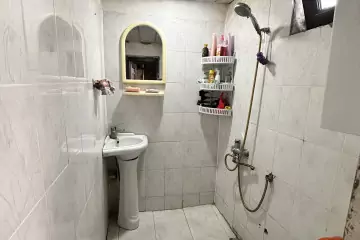 Satılır Həyət Evi əmircanda