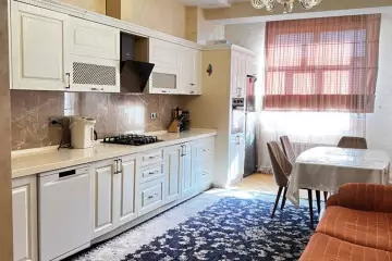Satılır Yeni Tikili Bakıxanovda