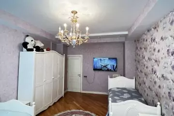 Satılır Yeni Tikili Bakıxanovda