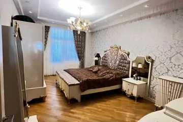 Satılır Yeni Tikili Bakıxanovda