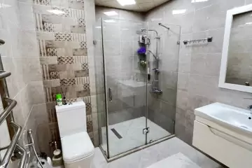 Satılır Yeni Tikili Bakıxanovda