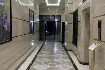 Satılır Yeni Tikili Heydər əliyev Mərkəzində