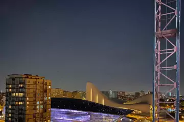Satılır Yeni Tikili Heydər əliyev Mərkəzində