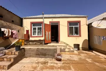 Satılır Həyət Evi Masazırda 