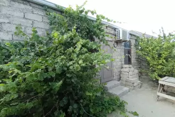 Satılır Həyət Evi Maştağada