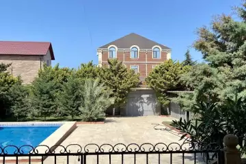 Aylıq Kirayə Villa Mərdəkanda 
