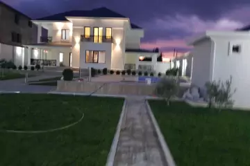 Satılır Villa Buzovnada 