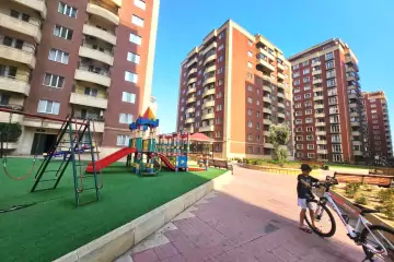 Aylıq Kirayə Yeni Tikili Səməd Vurğun Parkı 