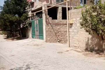 Satılır Həyət Evi Maştağada 