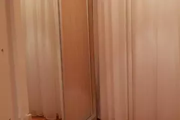 Satılır Köhnə Tikili Elmler Akademiyasıda