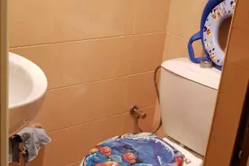Satılır Köhnə Tikili Elmler Akademiyasıda