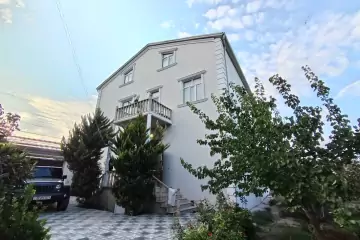 Satılır Həyət Evi Maştağada 