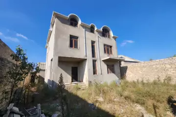 Satılır Həyət Evi Maştağada 