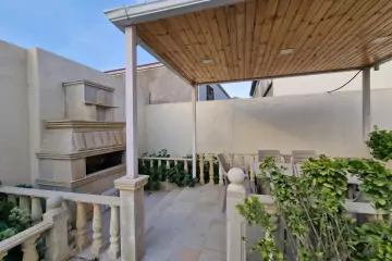 Satılır Həyət Evi Masazırda