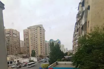 Satılır Köhnə Tikili Yasamalda 