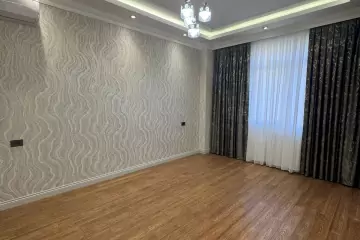 Satılır Yeni Tikili Elmler Akademiyasıda