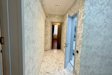 Satılır Yeni Tikili Elmler Akademiyasıda