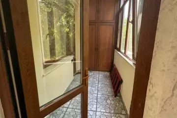 Satılır Yeni Tikili Elmler Akademiyasıda