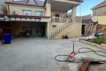 Satılır Həyət Evi Bakıda