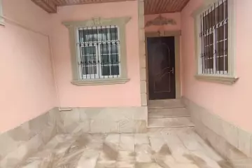 Satılır Həyət Evi Bakıda 