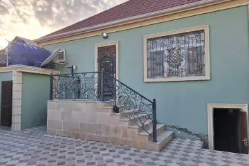 Satılır Həyət Evi Bakıda 