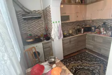 Satılır Köhnə Tikili Venesiya şadlıq Sarayıda