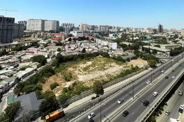 Satılır Qaraj Grand Hayatda