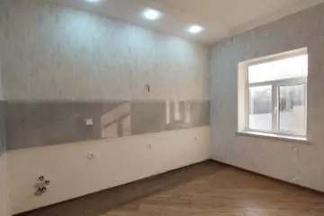 Satılır Həyət Evi Binədə