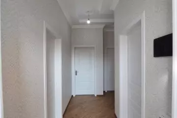 Satılır Həyət Evi Binədə