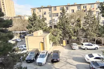 Satılır Köhnə Tikili 1-ci Mikrorayonda