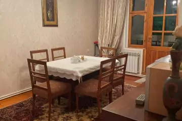 Satılır Köhnə Tikili Yeni Günəşlidə
