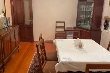 Satılır Köhnə Tikili Yeni Günəşlidə
