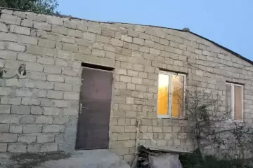 Satılır Həyət Evi Maştağada 