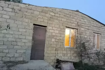 Satılır Həyət Evi Maştağada 