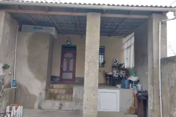 Satılır Həyət Evi Bakıda 