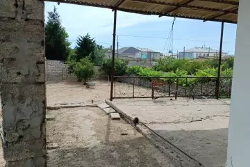 Satılır Bağ Evi Buzovnada 