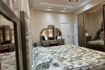 Satılır Yeni Tikili Həsən əliyev (keçmiş İnqilab)da
