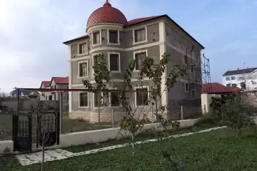 Satılır Villa Sabunçu Qəsəbəsida 