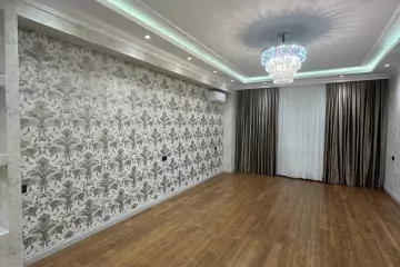 Satılır Yeni Tikili Elmler Akademiyasıda