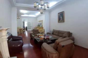 Satılır Yeni Tikili Beşmərtəbədə