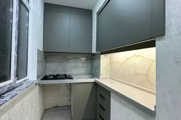 Satılır Köhnə Tikili Bakıxanovda