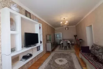 Satılır Həyət Evi Savalan Qəsəbəsida