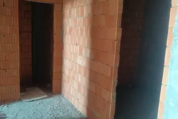 Satılır Yeni Tikili Ukraniya Dairəsida
