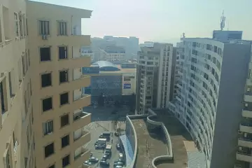 Satılır Yeni Tikili Ukraniya Dairəsida